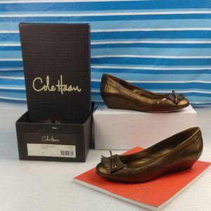 COLE HAAN METALLIC BRONZE GENUINE 100%LEATHER LOW WEDGE LOAFER WITH BOW DETAIL 7